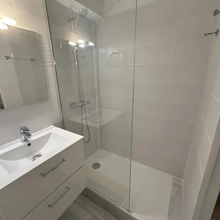 Graziella 623 Apartamento